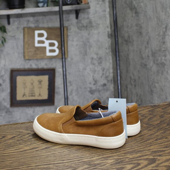 NWT Cat & Jack Kids Boys Colby Slip-On Sneakers 90371012 Cognac Brown 1 - Picture 6 of 10